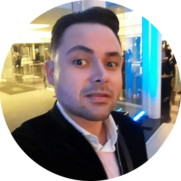 Alfonso Guia - Estudiante de la academia de inglés “Let’s English School” 